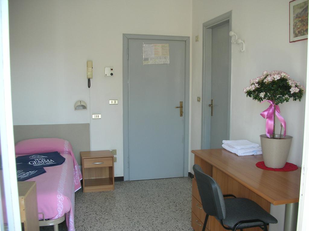 Hotel Gemma 里米尼 客房 照片