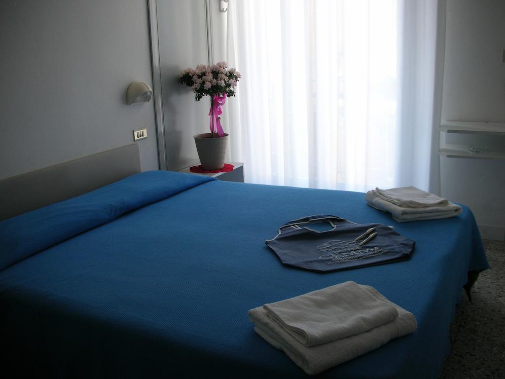 Hotel Gemma 里米尼 客房 照片