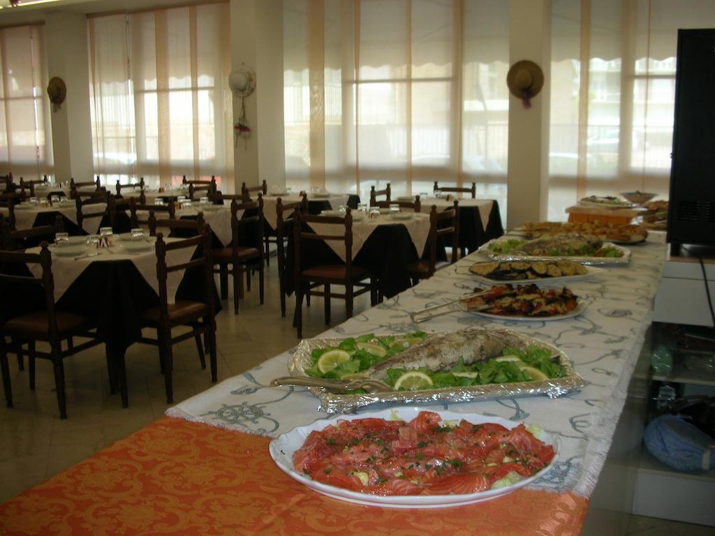 Hotel Gemma 里米尼 外观 照片