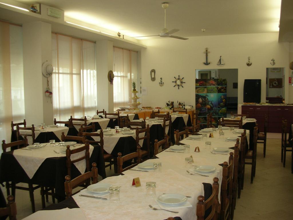 Hotel Gemma 里米尼 外观 照片